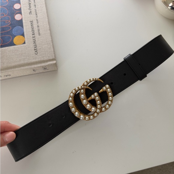 Gucci Black Leather Belt with Gold Pearl Buckle main image 7